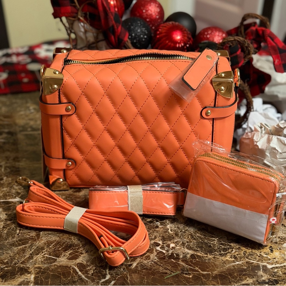 Elegant Orange Quilted Crossbody Bag